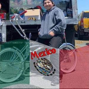 Meet your Posher, Brian